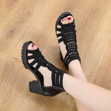 Ciing High Heels Sandals Woman Gladiator Open Head Sexy Black Rivet Block Heel Platform Shoes Summer Back Zip Size 35-40 Women Sandals